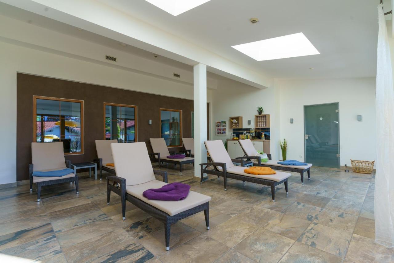 Landhotel Gockelwirt Эйзенберг Экстерьер фото