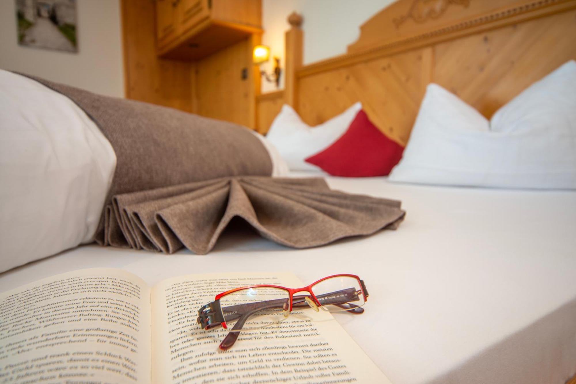 Landhotel Gockelwirt Эйзенберг Экстерьер фото