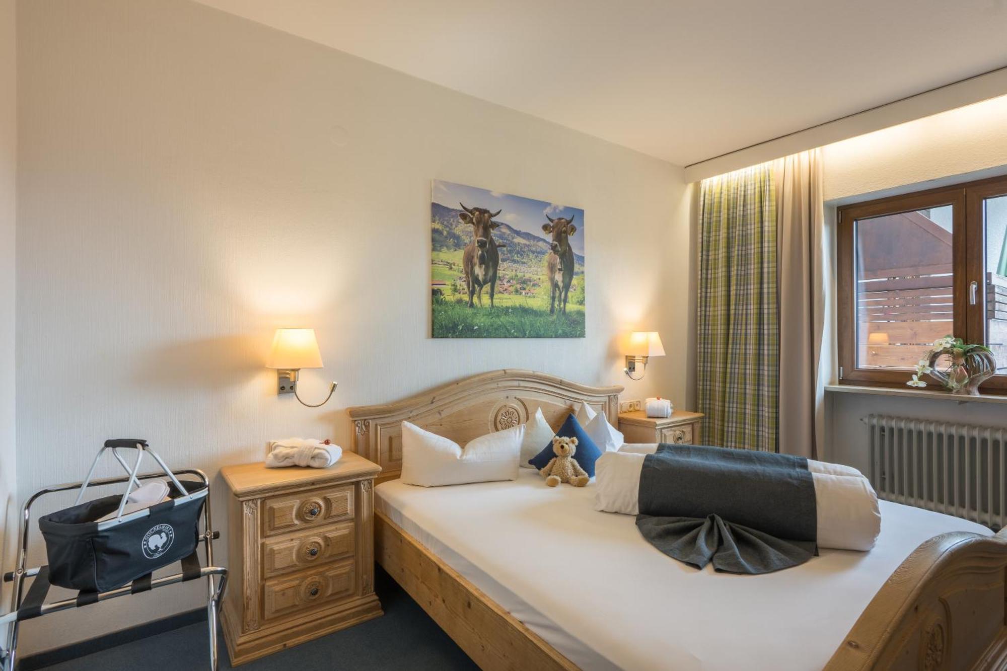 Landhotel Gockelwirt Эйзенберг Экстерьер фото